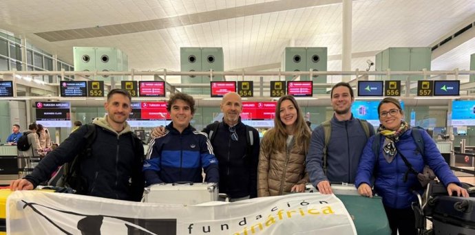 La Fundación Ilumináfrica alcanza las 80 expediciones luchando contra la ceguera evitable