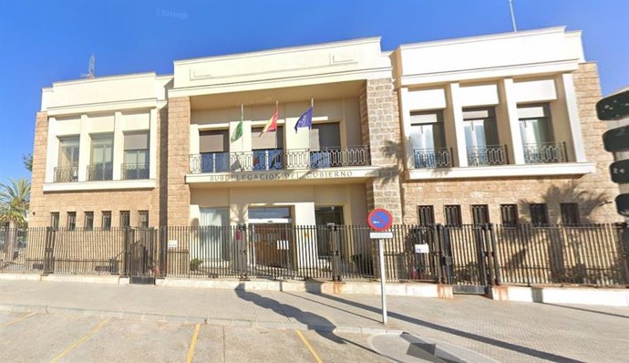 Archivo - Fachada de la Subelegación del Gobierno en la provincia de Cádiz.