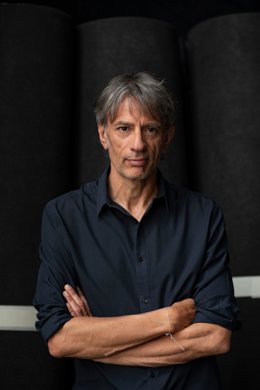 Archivo - El Centro Andaluz de las Letras organiza diálogos con el escritor Juan Tallón en Sevilla y Huelva sobre su nueva novela ‘El mejor del mundo’.