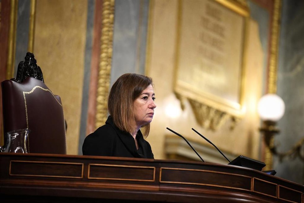 Archivo - La presidenta del Congreso, Francina Armengol, durante una sesión de control al Gobierno en el Congreso de los Diputados, a 11 de diciembre de 2024, en Madrid (España). El PP encara la sesión de control al Gobierno de hoy en el Congreso como u