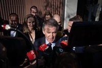 Feijóo dice que Sánchez "volverá a congelar las pensiones": "Los pensionistas no son pardillos"