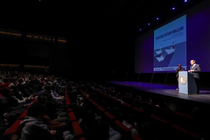 El conseller de Justicia y Calidad Democrática, Ramon Espadaler, en el acto central del Día Internacional en Memoria de las víctimas del Holocausto celebrado este lunes en Manresa (Barcelona)