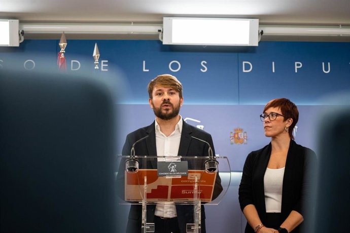 Archivo - La portavoz de Compromís en el Congreso, Àgueda Micó y el diputado de Compromís-Sumar en el Congreso, Alberto Ibáñez