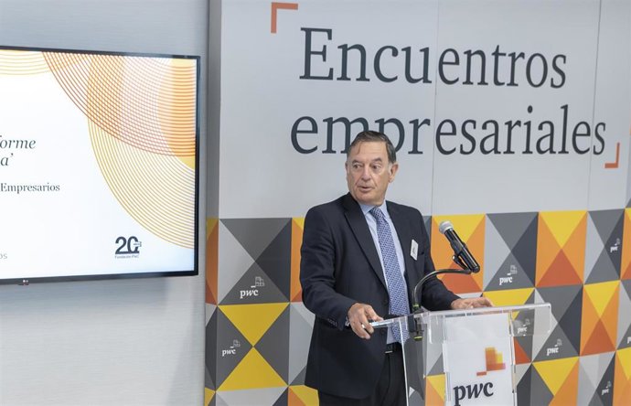 El presidente de la Fundación PwC, Santiago Barrenechea.