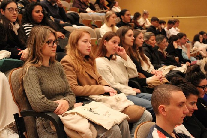 Acto de bienvenida a los estudiantes de movilidad que llegan a la institución en este segundo cuatrimestre.