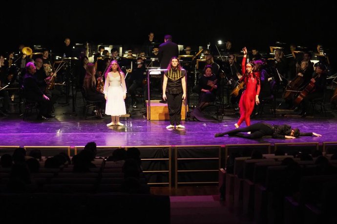 Concierto de la ROSS para escolares en el Auditorio Riberas del Guadaíra de Alcalá