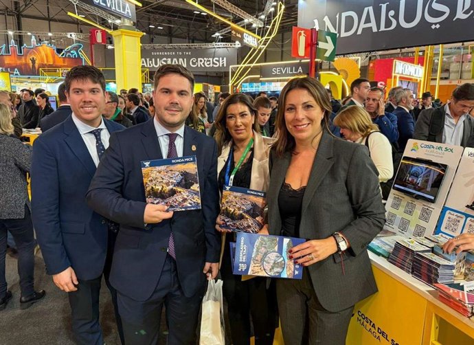 El delegado de Turismo de Ronda (Málaga), Ángel Martínez, ha hecho balance de la presencia de la ciudad este año en la Feria de Turismo de Madrid (Fitur) y ha resaltado el éxito de las acciones desarrolladas por la delegación en torno a este evento.