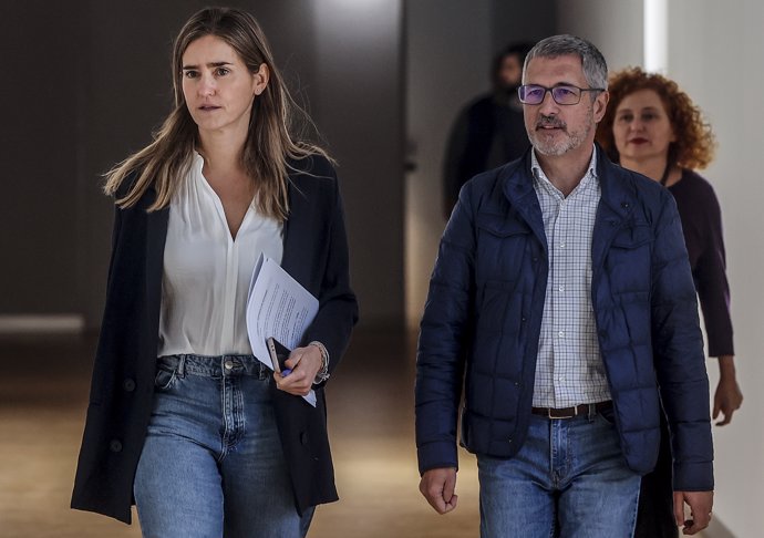 Archivo - La ministra para la Transición Ecológica y el Reto Demográfico, Sara Aagesen, y el secretaroio de Estado de Medio Ambiente, Hugo Morán, a su llegada a una rueda de prensa, en la sede de la Delegación del Gobierno en la Comunidad Valenciana, a 5 