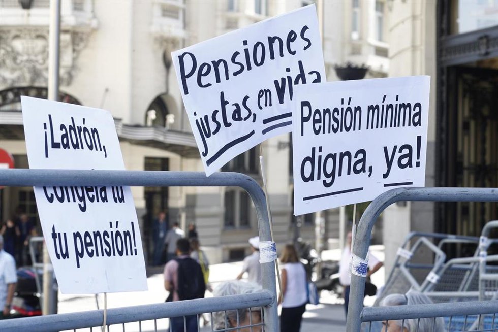 Archivo - Manifestación de pensionistas.