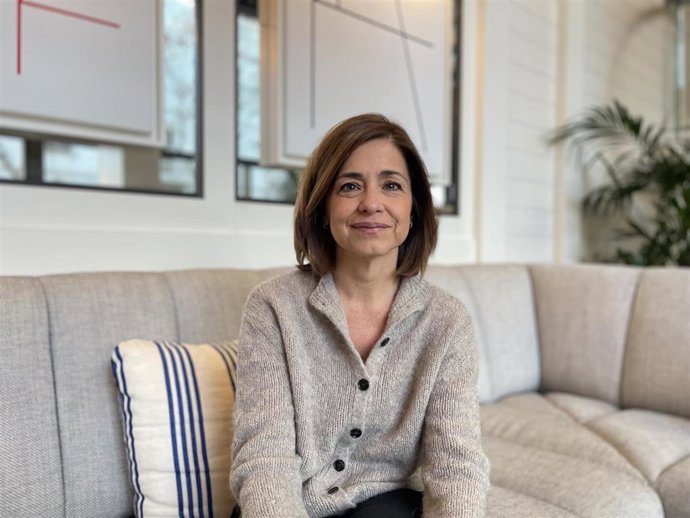 La escritora Marta Orriols, en la presentación de 'A l'altra banda de la por'