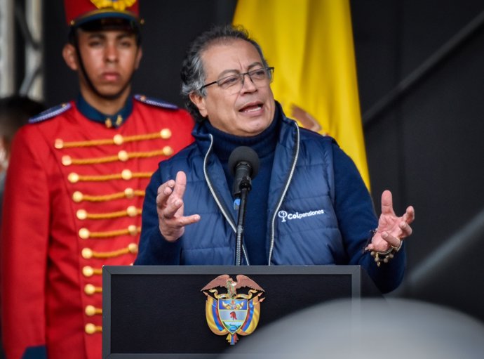 16 July 2024, Colombia, Bogota: Colombian President Gustavo Petro makes a statement after sanctioning the pension reform bill. Photo: Catalina Olaya/colprensa/dpa