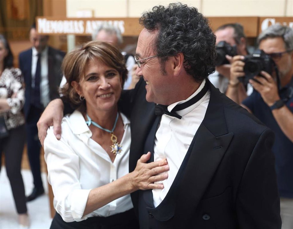 Archivo - La que fuera fiscal general del Estado Dolores Delgado y Álvaro García Ortiz, en el acto de toma posesión como nuevo fiscal general del Estado, en el Tribunal Supremo, a 5 de septiembre de 2022, en Madrid (España). 