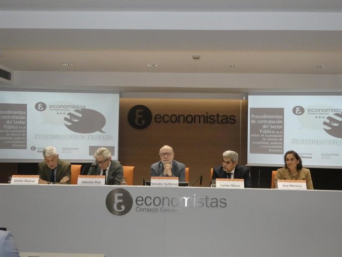 El Consejo General de Economistas de España propone mejoras para una contratación pública más transparente y eficiente