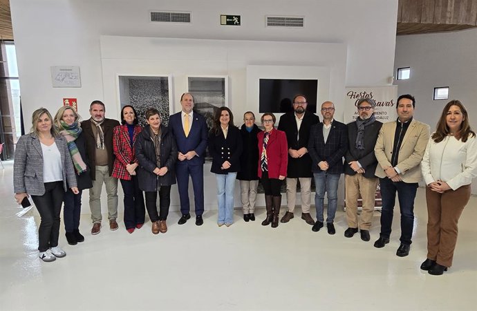 Reunión del equipo de dirección de la UJA con representantes del gobierno municipal de Alcaudete