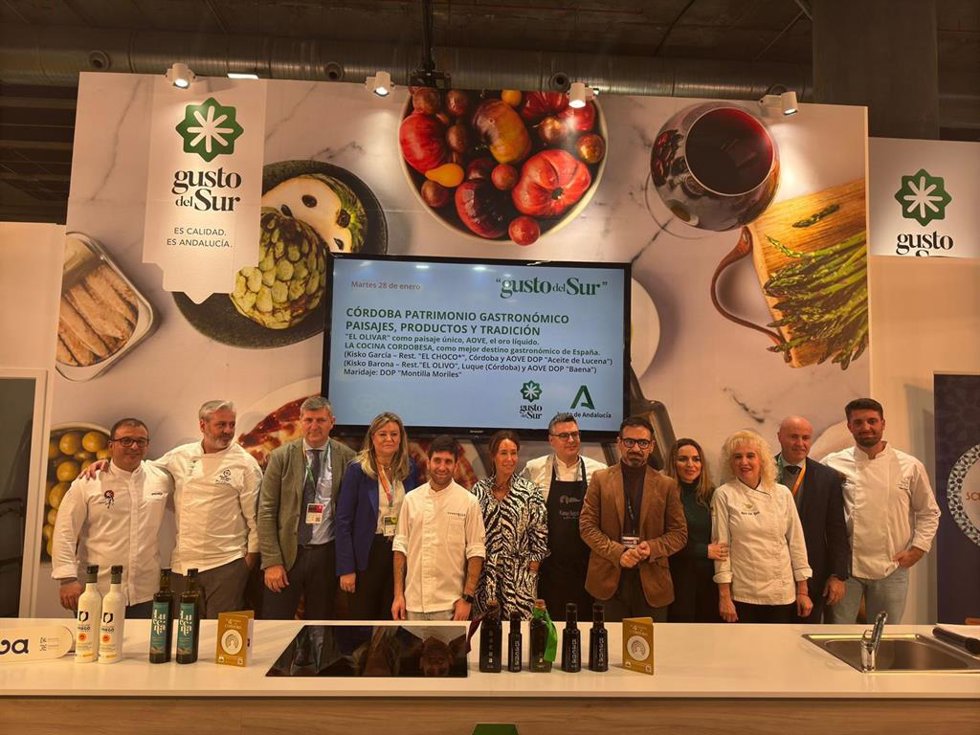 Autoridades y chefs cordobeses en Madrid Fusión.