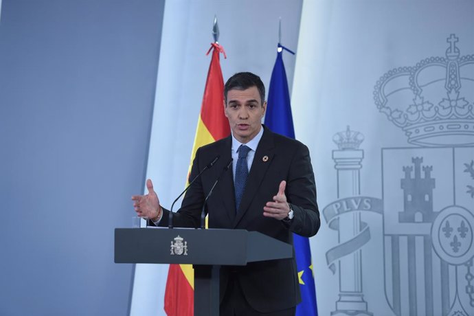 El presidente del Gobierno, Pedro Sánchez, durante una rueda de prensa tras el Consejo de Ministros, en el Complejo de la Moncloa, a 28 de enero de 2025, en Madrid (España). Durante su comparecencia ha informado del nuevo paquete de medidas que ha aprobad