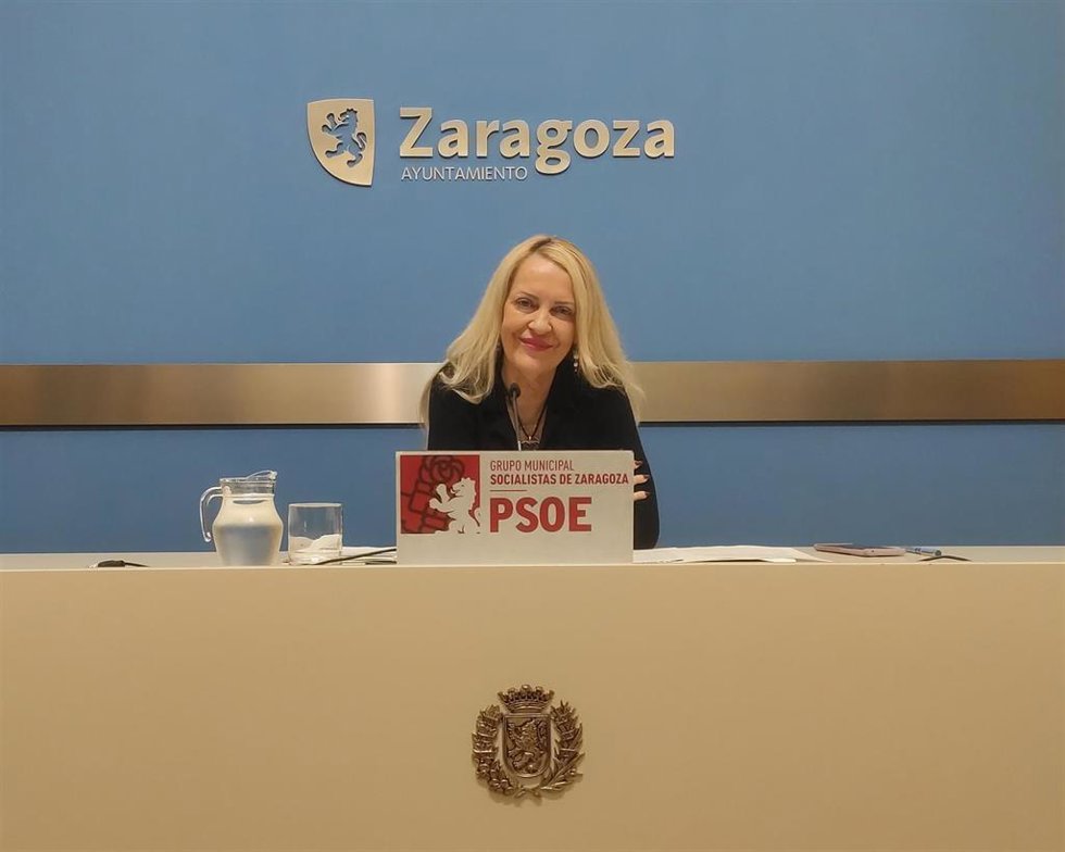Archivo - La concejala del PSOE en el Ayuntamiento de Zaragoza Ros Cihuelo.