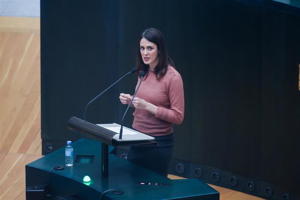 La jefa de la oposición del Ayuntamiento de Madrid y portavoz del grupo municipal de Más Madrid, Rita Maestre, durante una sesión ordinaria del pleno municipal, en el Palacio de Cibeles, a 28 de enero de 2025, en Madrid (España). 