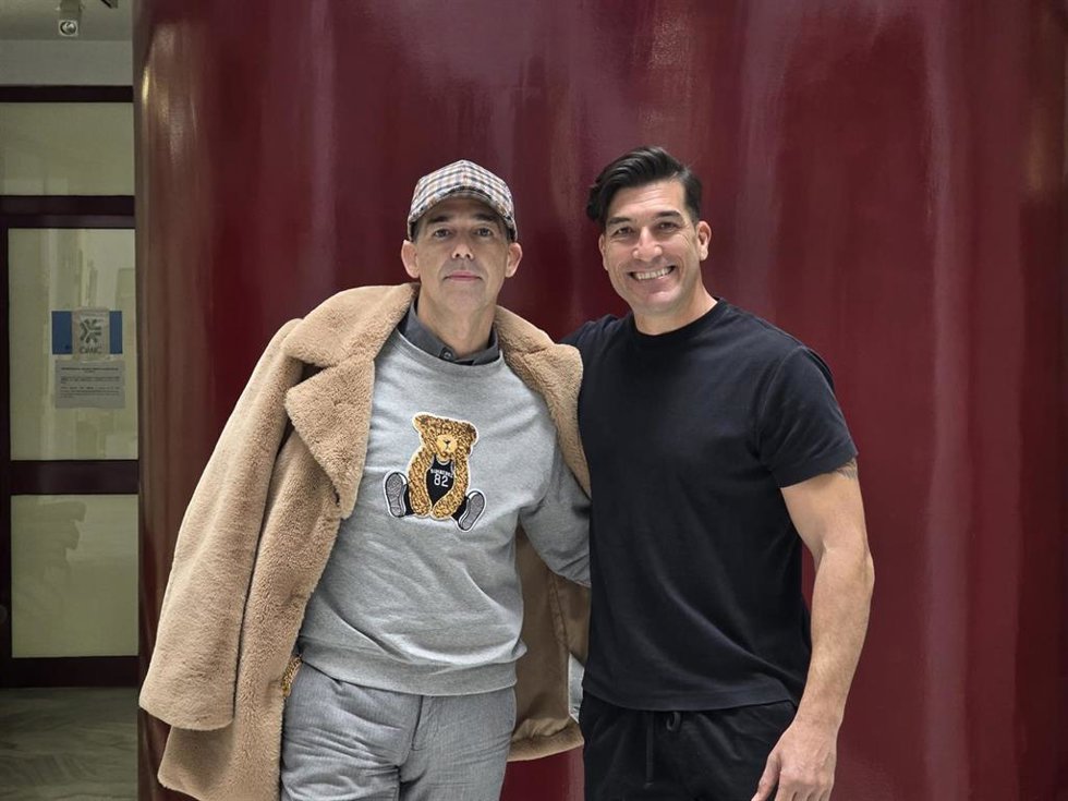El teniente de alcalde de Fiestas en el Ayuntamiento de El Puerto (Cádiz), David Calleja, junto a José Manuel Pinto, creador del método de entrenamiento P13Fit. 
