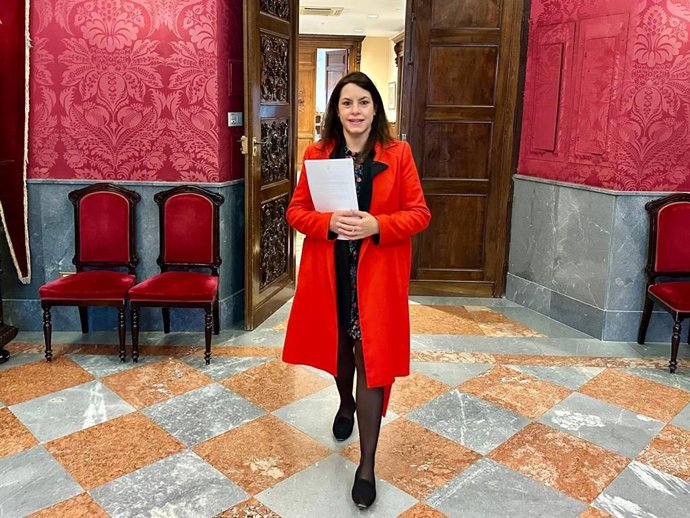 La viceportavoz de Vox en el Ayuntamiento de Granada, Mónica Rodríguez Gallego