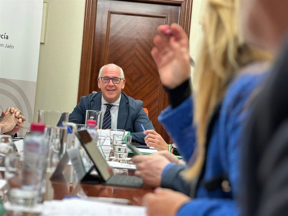 Jesús Estrella, en la reunión de coordinación.
