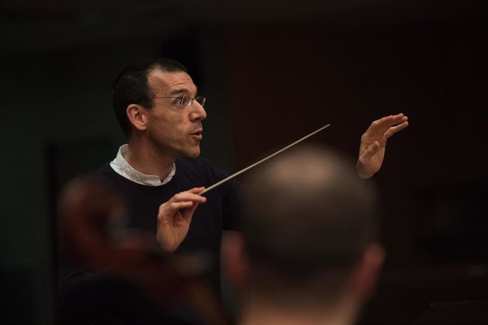 Xavier Pagès-Corella, nuevo director artístico y titular de la OJC.