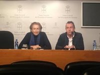 La ex consejera Laura González nombrada presidenta de honor de IU de Asturias