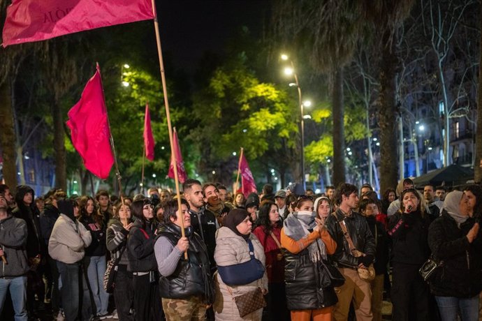 Manifestació en contra del desallotjament de l'Antiga Massana.