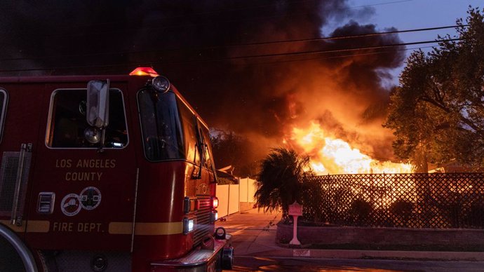 08 January 2025, US, Altadena: The residential neighborhood of East Altadena, next to Pasadena, in Los Angeles, California, has been totally devastated due to sparks from the Eaton Fire, named for Eaton Canyon â·" a popular Los Angeles hiking destination.