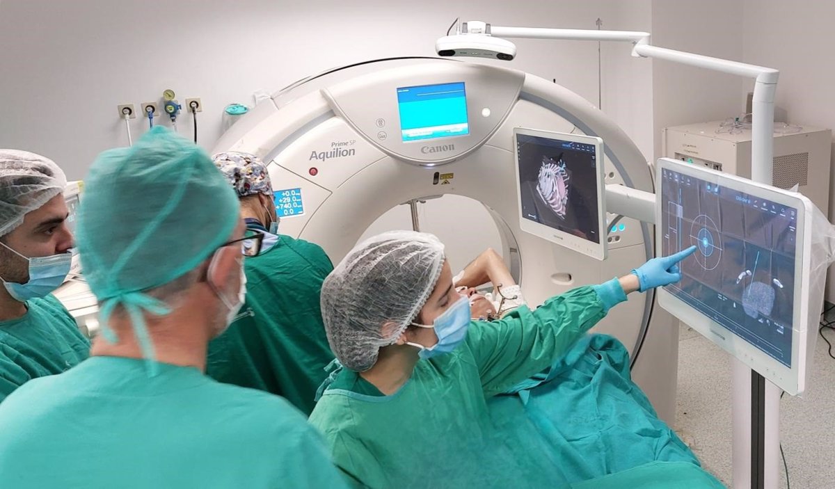 El Hospital de Ciudad Real realiza una operación pionera para afrontar un tumor hepático