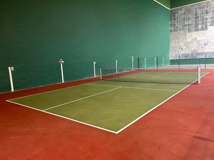 Pista de pickball del polideportivo de Artxanda