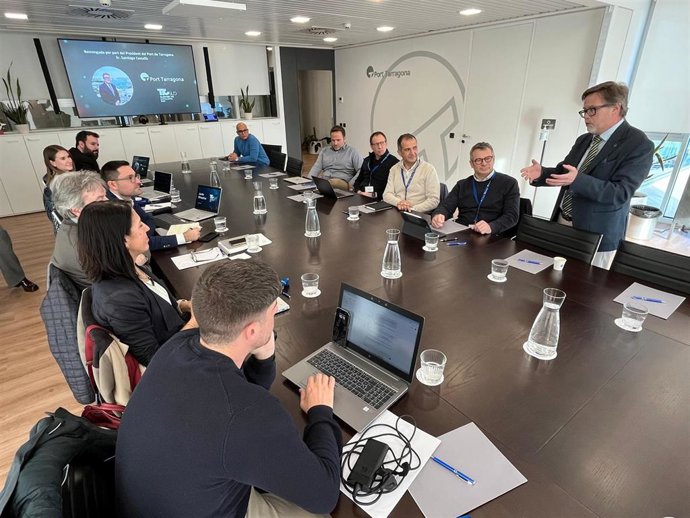 Junta directiva del TICSud celebrada este martes en las instalaciones del Puerto de Tarragona