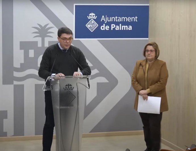 Bauzá y Celeste, en rueda de prensa.