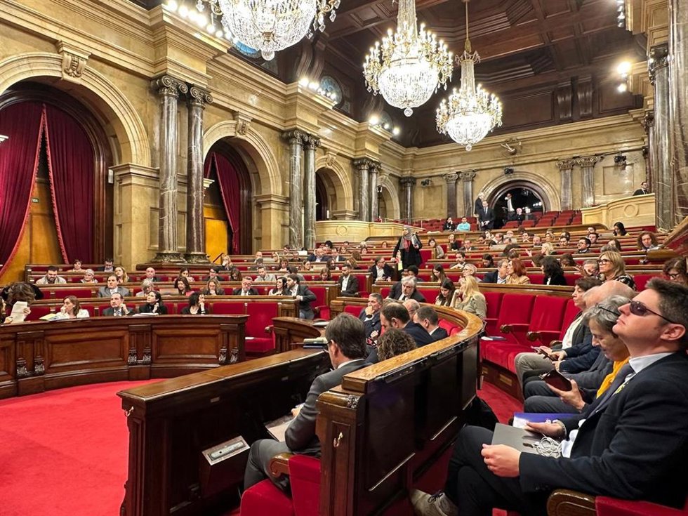 Pleno del Parlament este miércoles