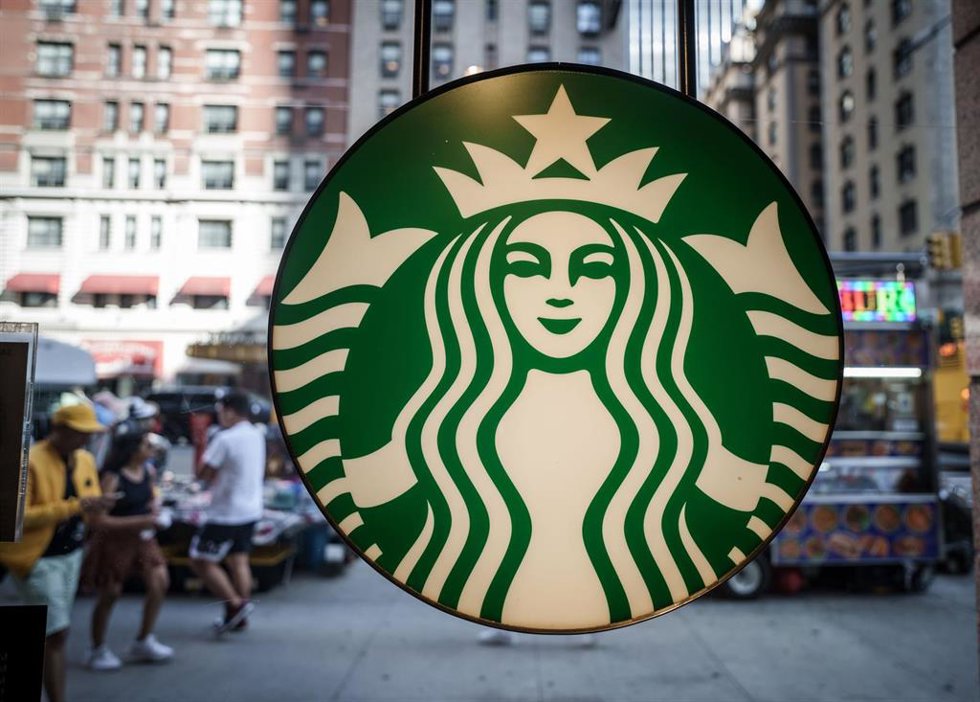 Archivo - Logo de Starbucks.