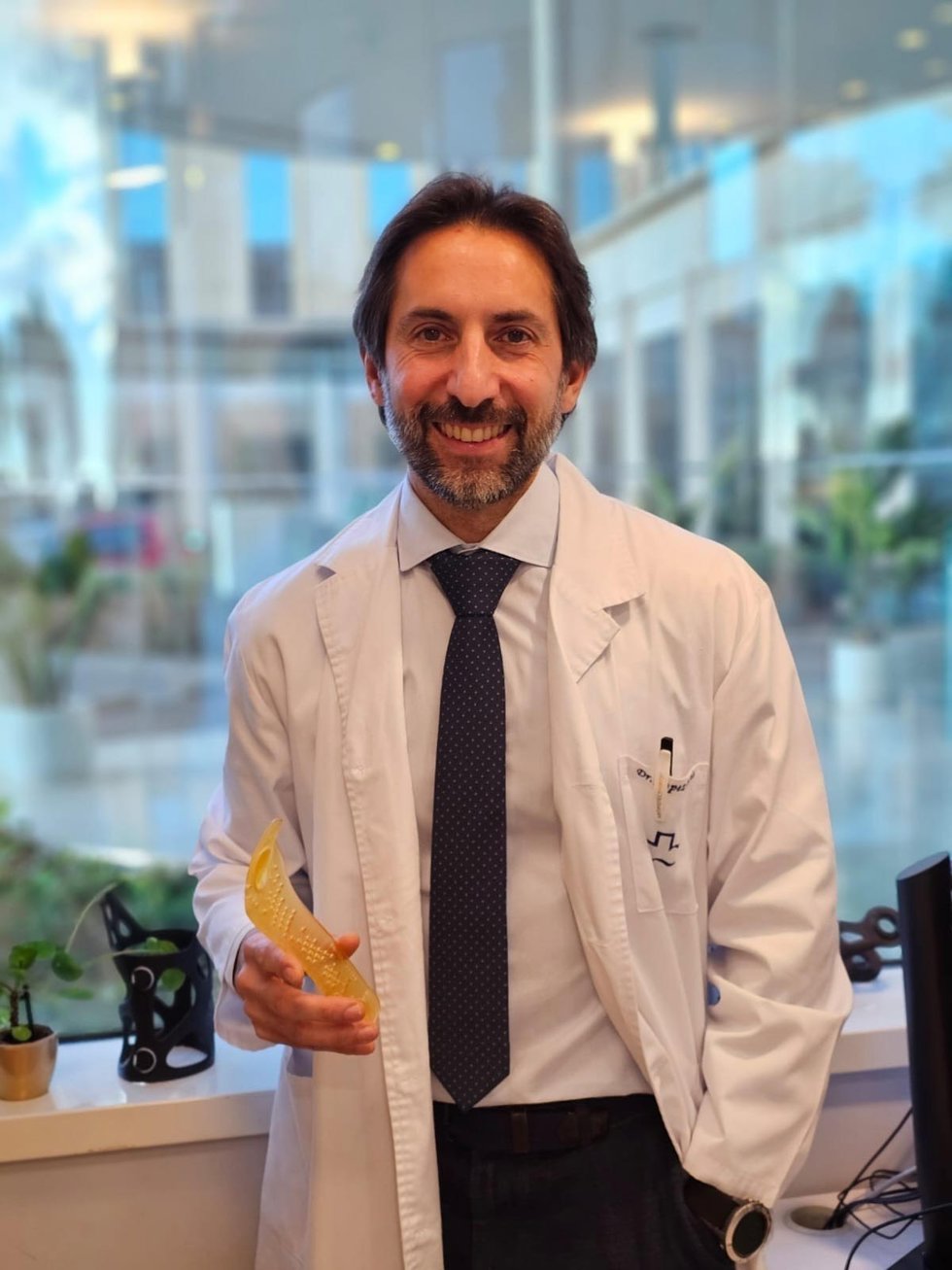 El doctor Pablo López-Osornio de la Vega.