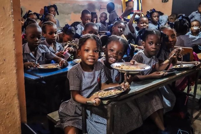 Niños en una escuela de Haití.