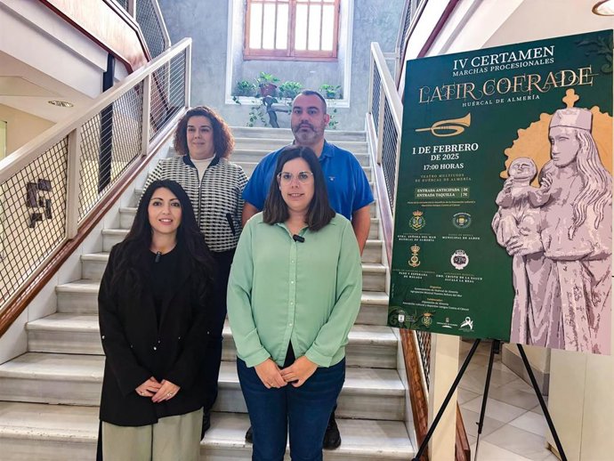 Presentación de 'Latir cofrade'.