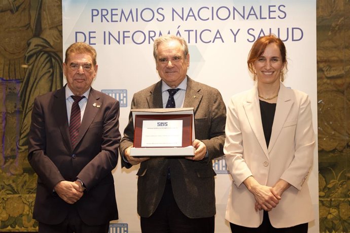 La Sociedad Española de Informática de la Salud premia al Consejo General de Farmacéuticos por la herramienta FarmaHelp