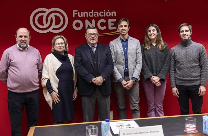 Fundación ONCE y la Cátedra 'Fundación Sanitas' de Estudios sobre Deporte Inclusivo se unen contra el acoso escolar