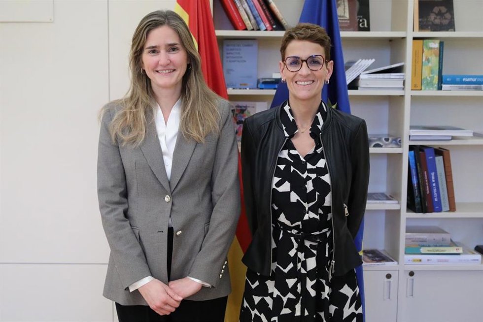 La ministra de Transición Ecológica y Reto Demográfico, Sara Aagesen, y la presidenta de Navarra, María Chivite