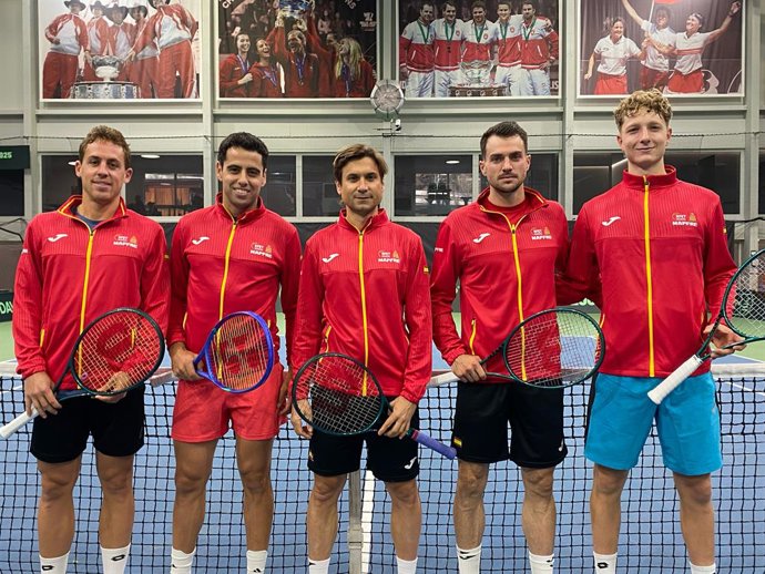 David Ferrer y el equipo de Copa Davis