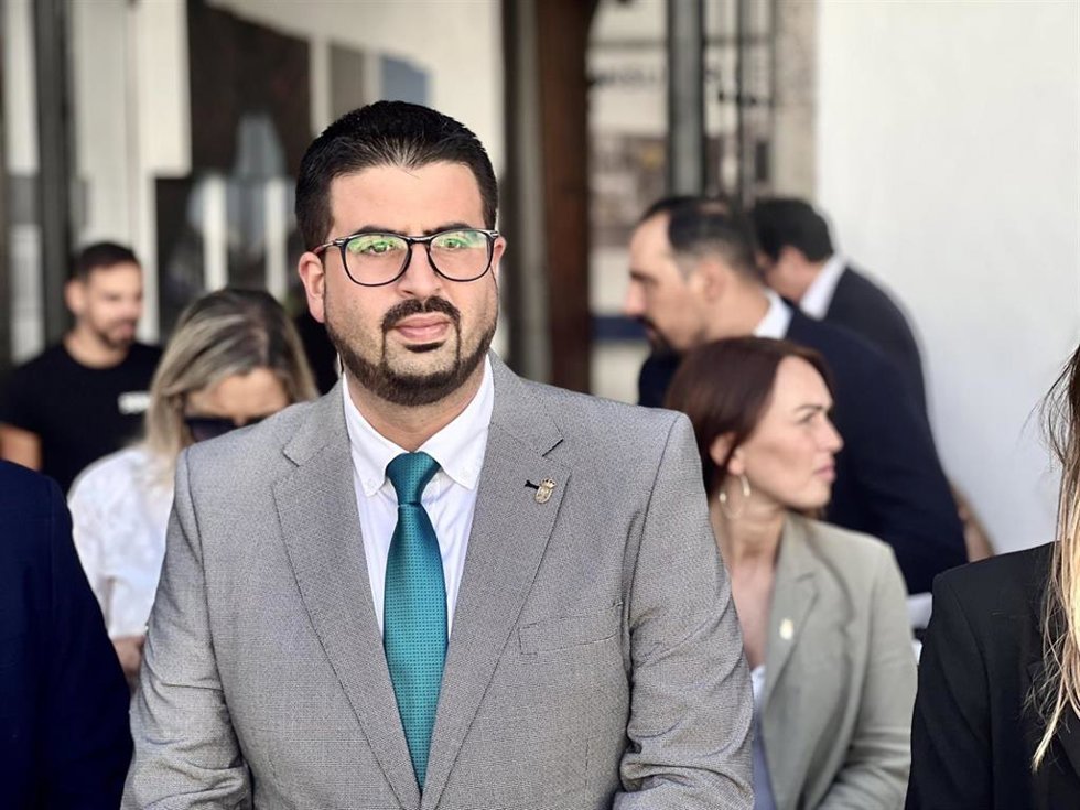 El PSOE de La Palma exige aclarar con "urgencia" el acuerdo para compartir la sede del Centro Vulcanológico Nacional