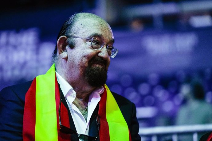 Archivo - Miguel Diaz Roman, president of the Spanish Royal Tennis Federation look on during tennis match between Spain and Poland during The Billie Jean King Cup at Martin Carpena Pavilion stadium on November 15, 2024, in Malaga, Spain