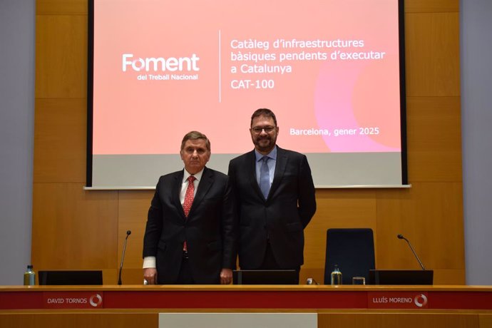 El secretari general de Foment del Treball, David Tornos, i el president de la Cambra de Contractistes d'Obres de Catalunya (CCOC), Lluís Moreno