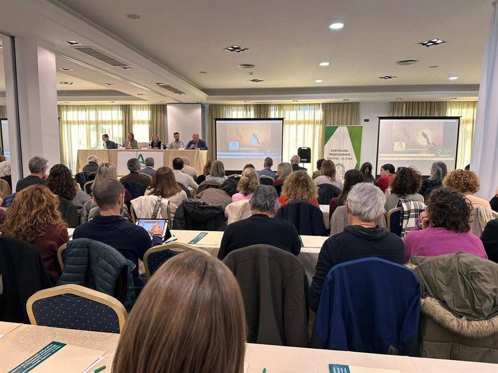 Profesionales de la orientación educativa en las Jornadas Provinciales organizadas por el Centro del Profesorado (CEP) de Algeciras-La Línea en Los Barrios.