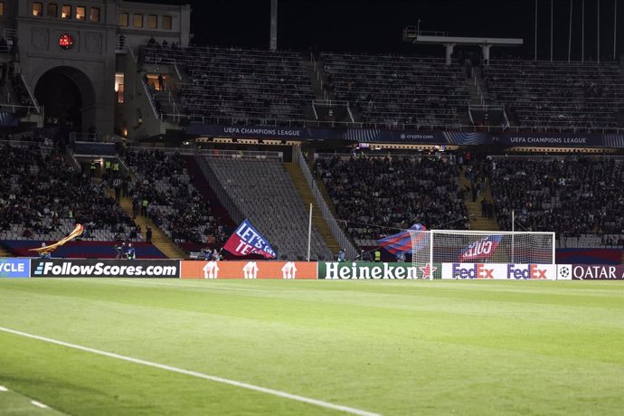 Archivo - Empty supporters' stand  during the UEFA Champions League 2024/25 League Phase MD5, match between FC Barcelona and Stade Brestois 29 at Estadi Olimpic Lluis Companys on November 26, 2024 in Barcelona, Spain.