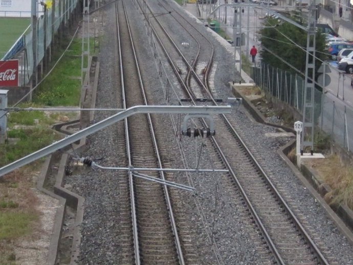 Archivo - Tren, Vías, Catenaria