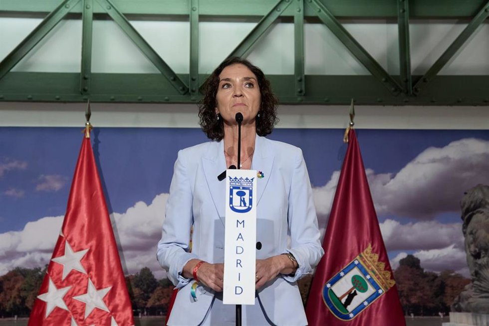 Archivo - La portavoz del PSOE en el Ayuntamiento de Madrid, Reyes Maroto, ofrece declaraciones a los medios tras un pleno extraordinario del Ayuntamiento de Madrid, en el Palacio de Cibeles, a 25 de junio de 2024, en Madrid (España). 