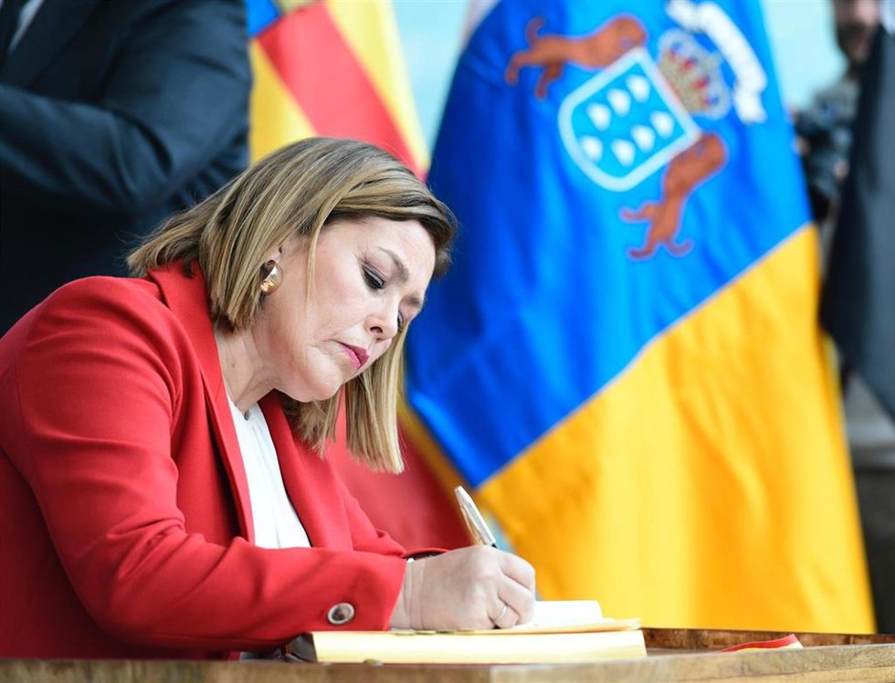 La presidenta del Parlamento de Canarias, Astrid Pérez, en la Coprepa